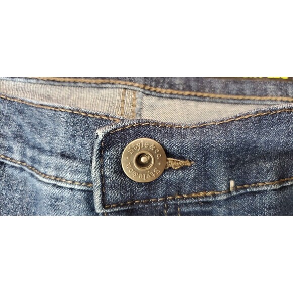 Macys' Plus Size 24WP High Rise Straight Leg Jeans Classic Fit, Old Money Style - Picture 8 of 12